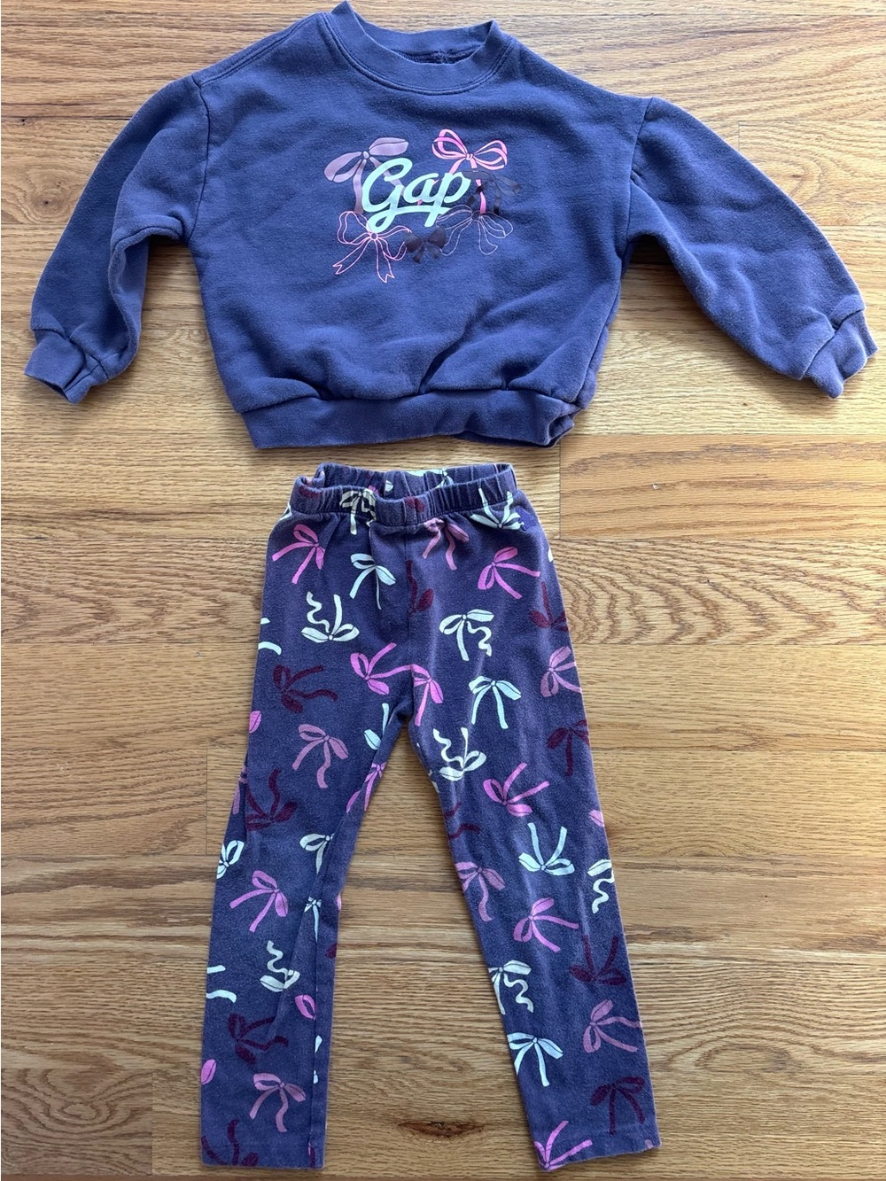 Baby Gap Purple Matching Bows Sweatshirt and Leggings Set - 3/4T